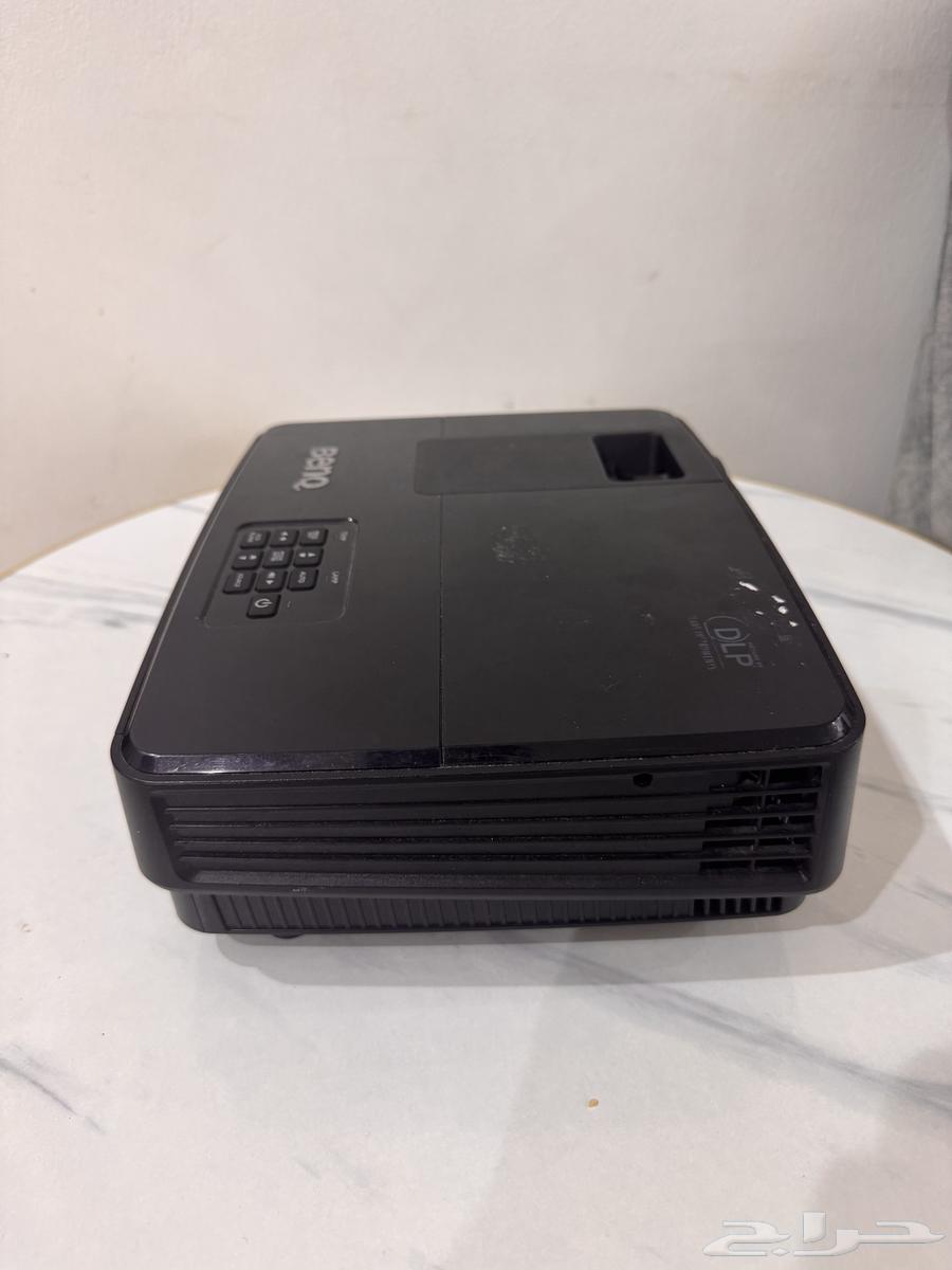 بروجكتر للبيع64486661394818114
