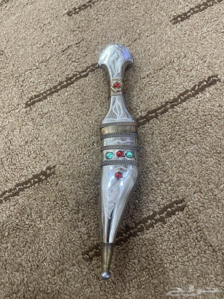 Ancient dagger64486455024257110