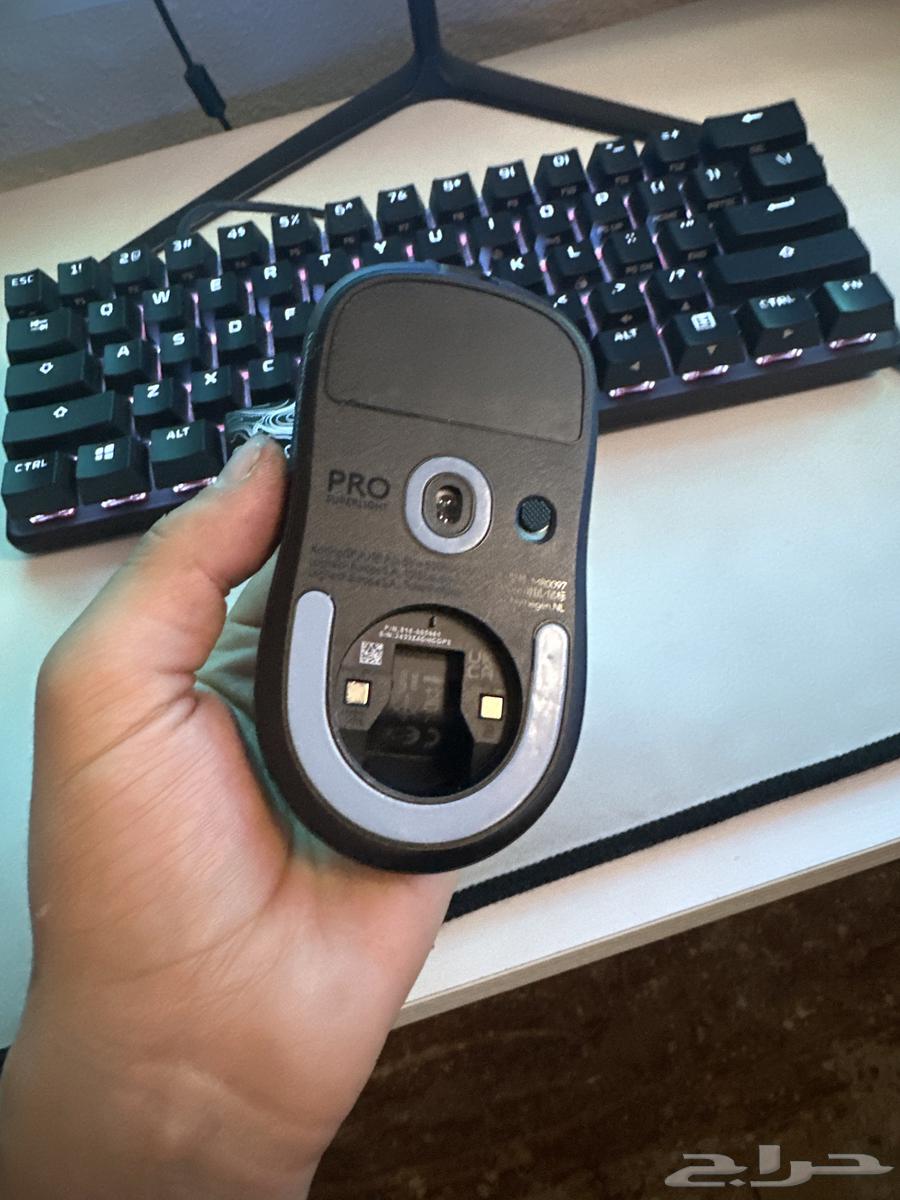 ماوس لوجيتك برو وماوس قلوريس بكرتونه ومايك ريزر64489848052867112