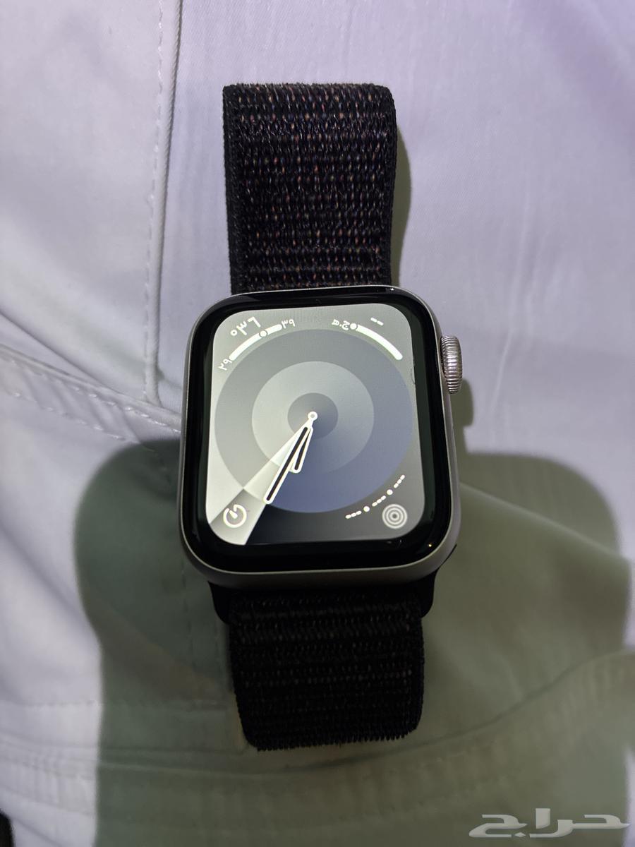 ساعة ابل اصليه إصدار SE مطلوب 600 مع الشاحن والكرتون64492271488259110