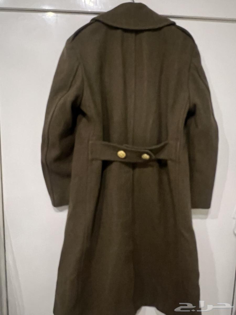 اوفركوت جيشي قديم جدا بحاله ممتازة (كوت مرعوب )64490509749633110