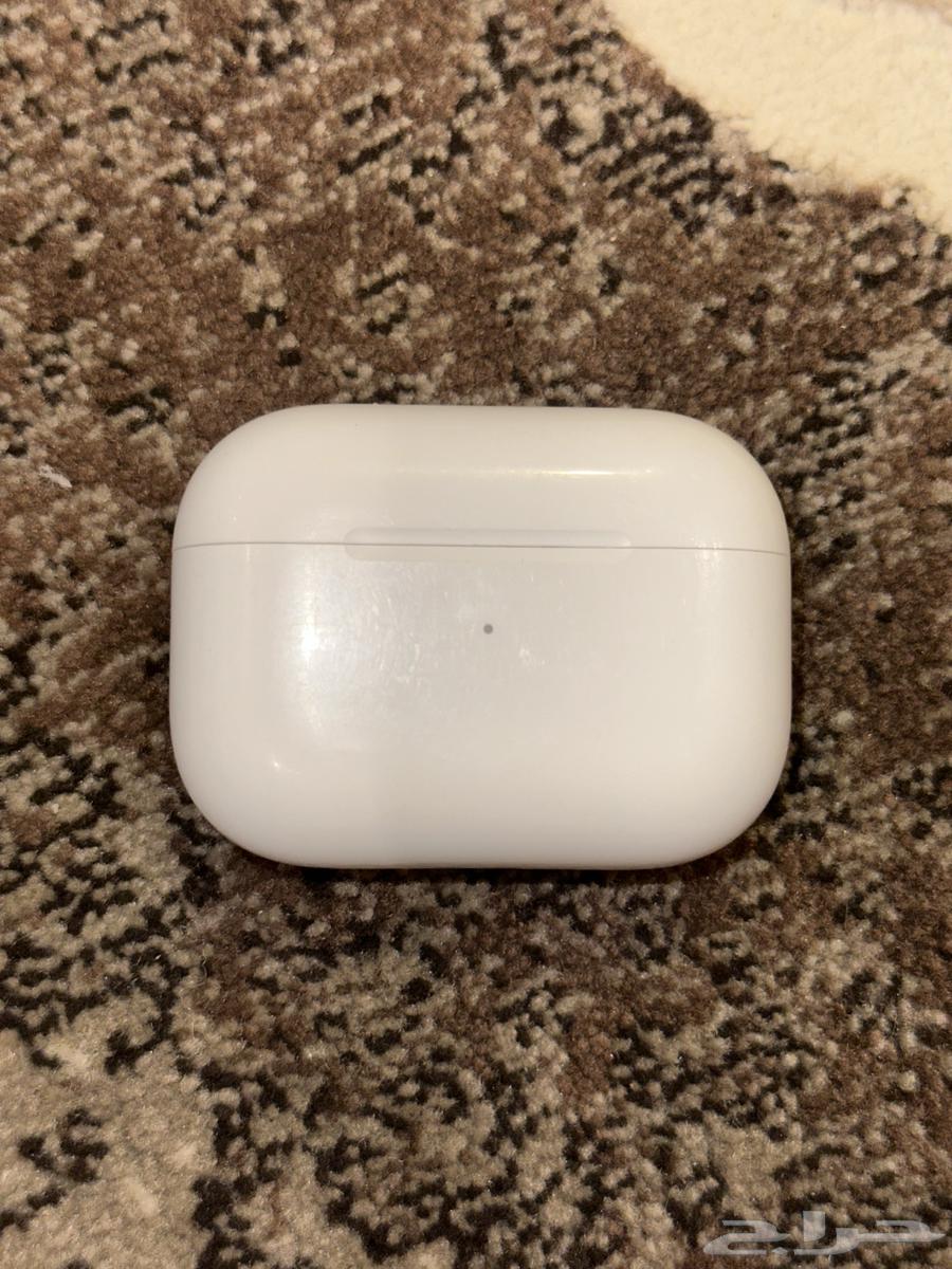 للبيع سماعات ابل أذن داخلية ضمان المصنع 24 شهر ب 1000 ريال64494249963521112