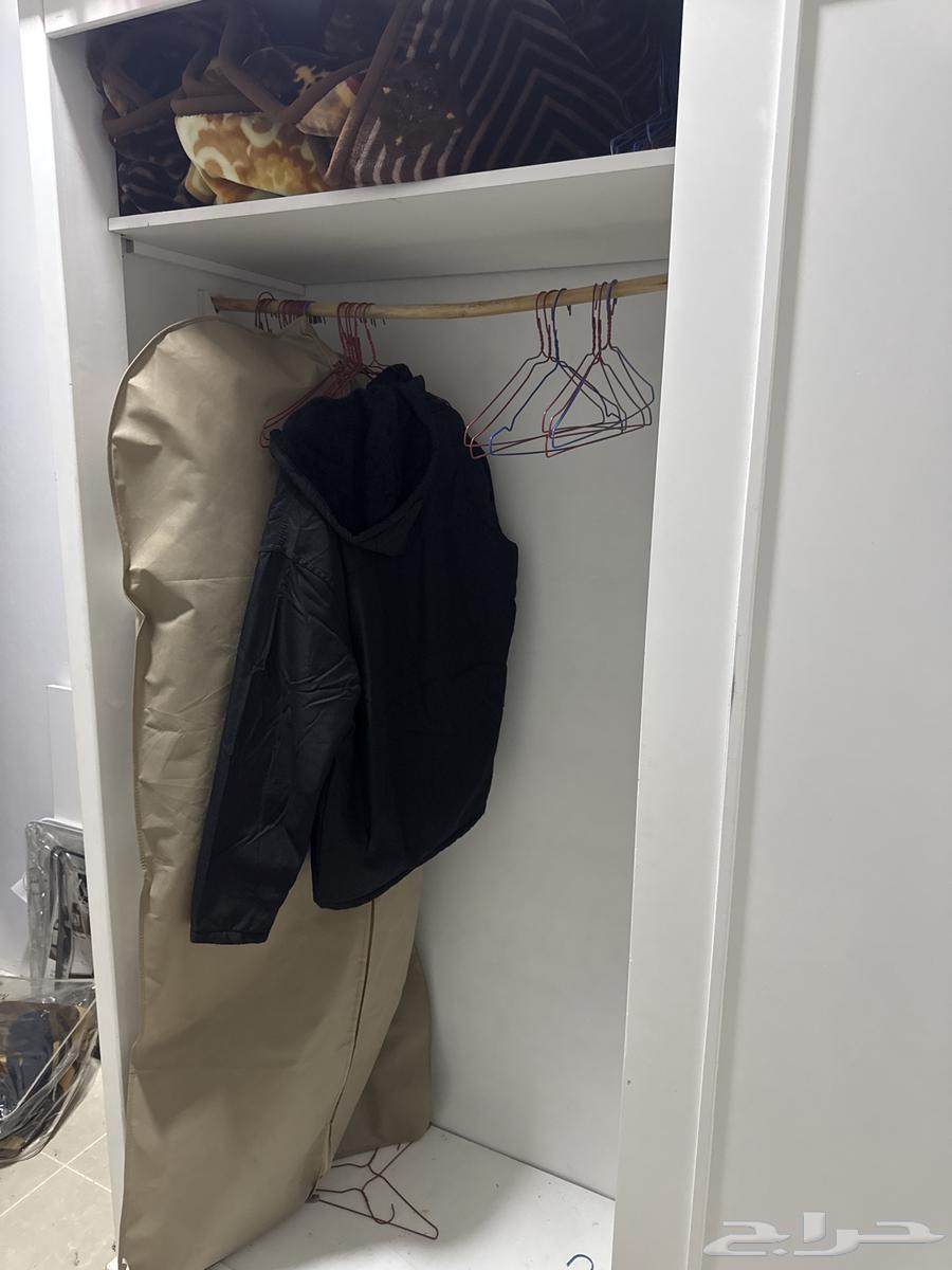 سريرين نفر و نص و دولابين مع مراتب السرير جديده64491401265793112