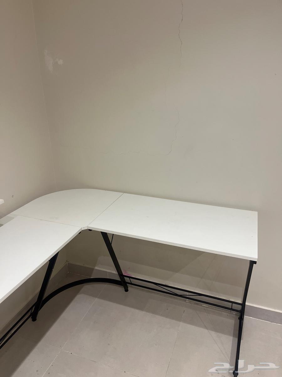 طاوله L نظيفه64490591828226112