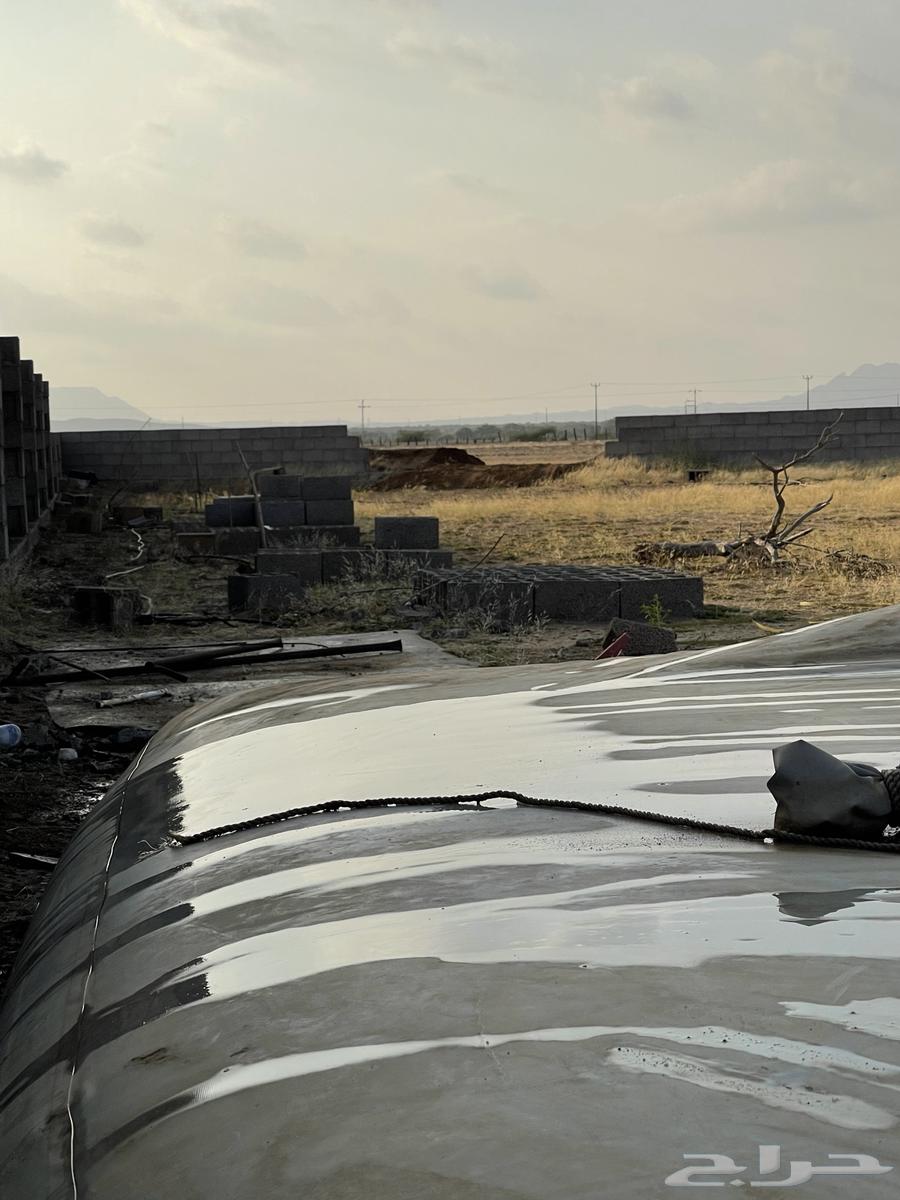Vacant land for sale with courtyard and well in Al-Haridha, Daghabij64143178292866114