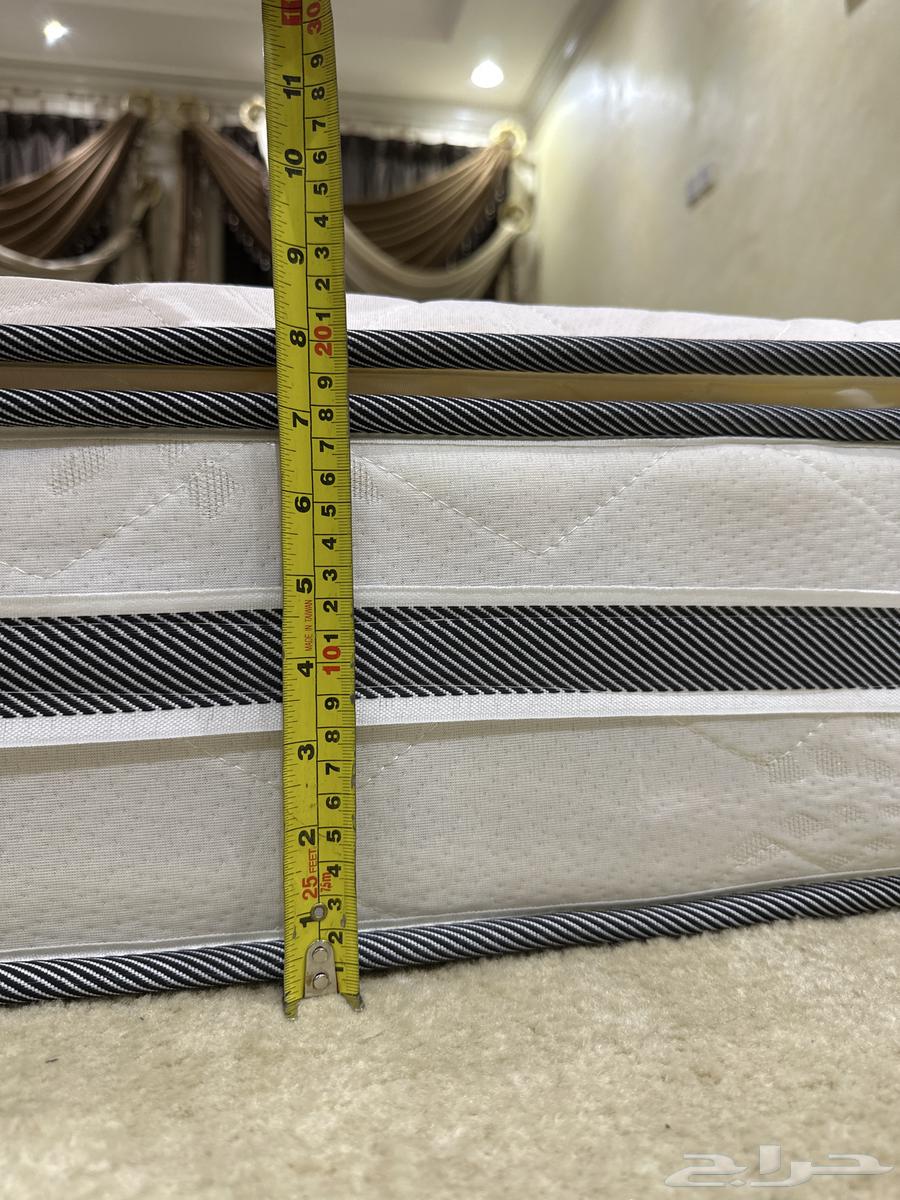 A two-meter by two-meter mattress64493505333249111