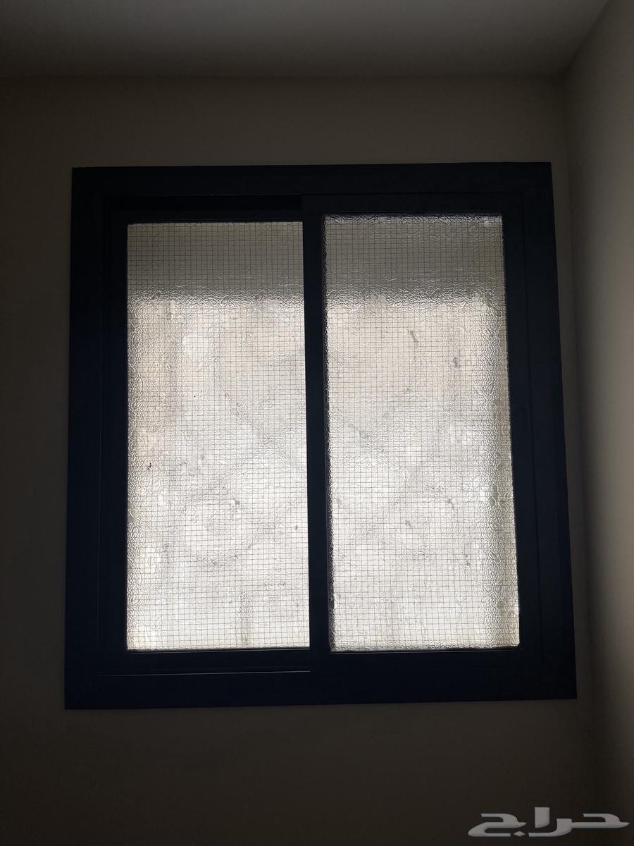 للبيع اللمنيوم شباك القوي لون اسود64488077052547114