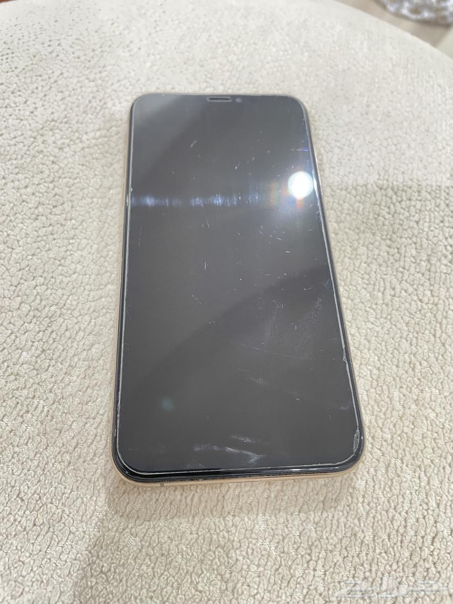 iPhone XS64487216925186112