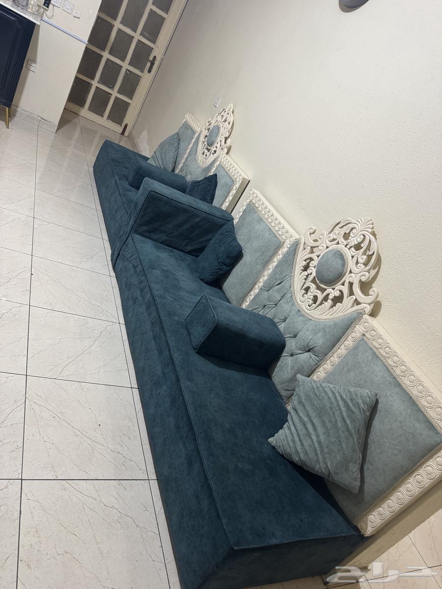 كنب مجلس نظيف للبيع64491768598785111