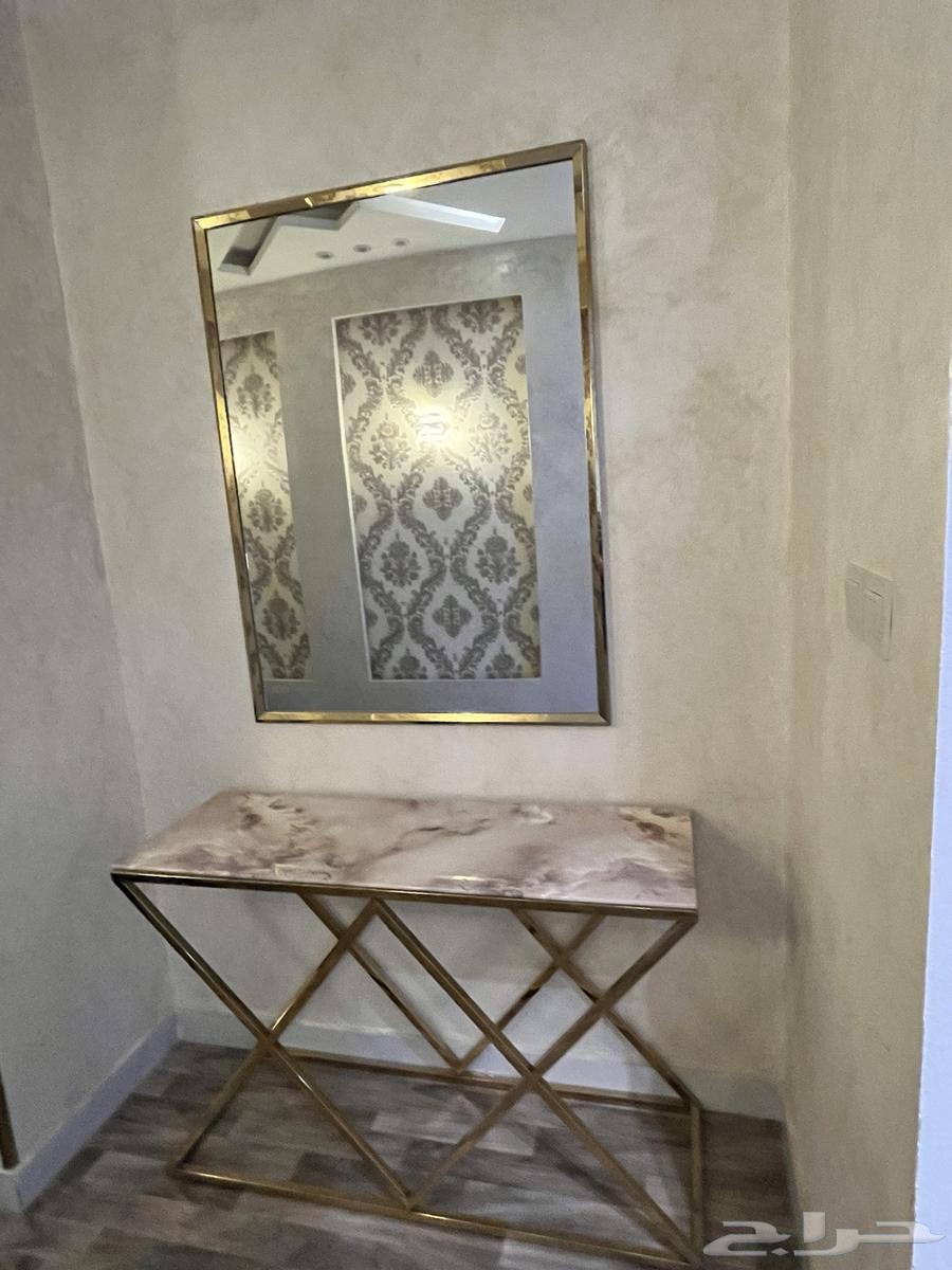 Clean entrance, console and mirrors for sale64491023644931113