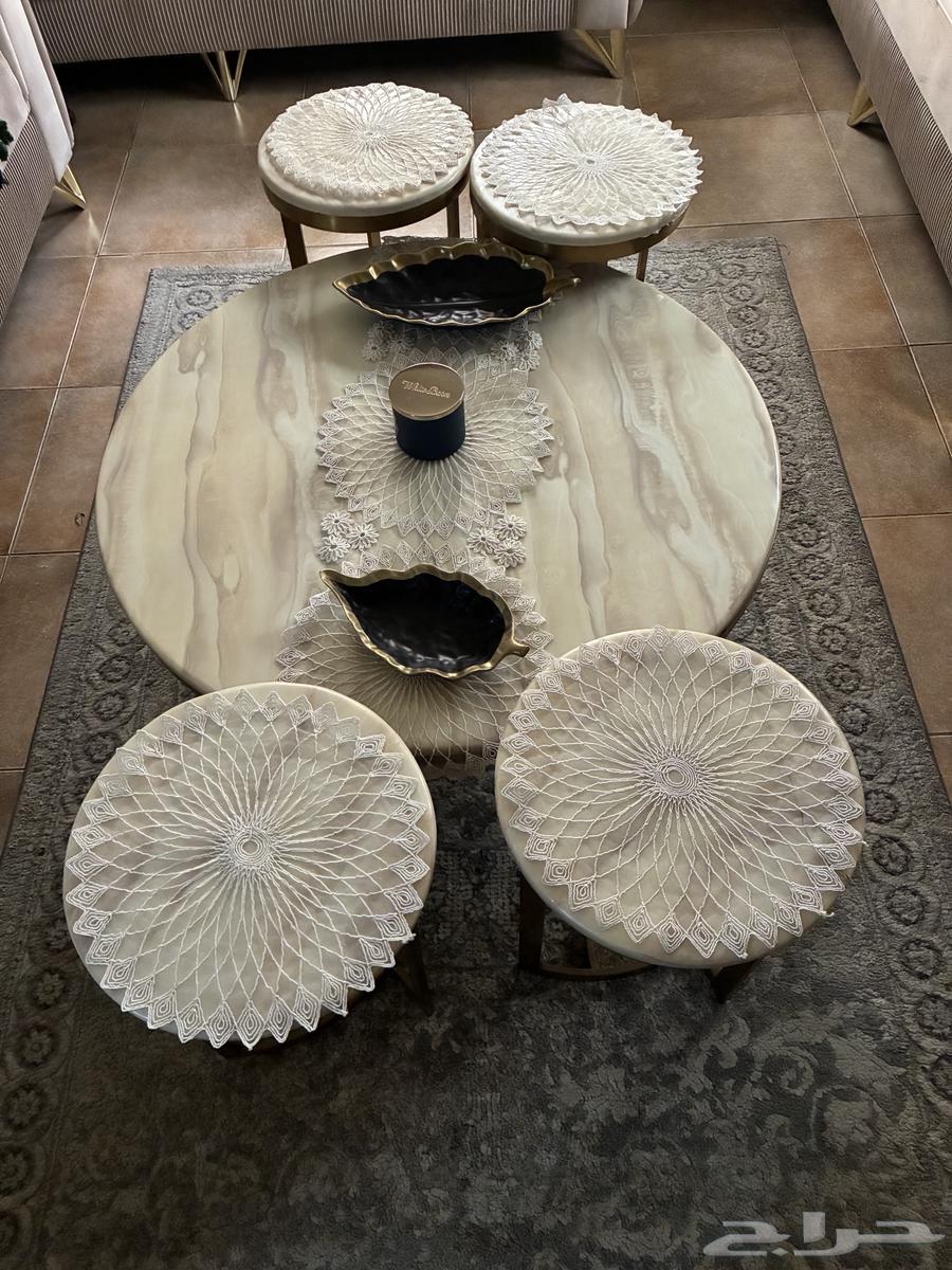 طقم طاولات للبيع64489044912769111