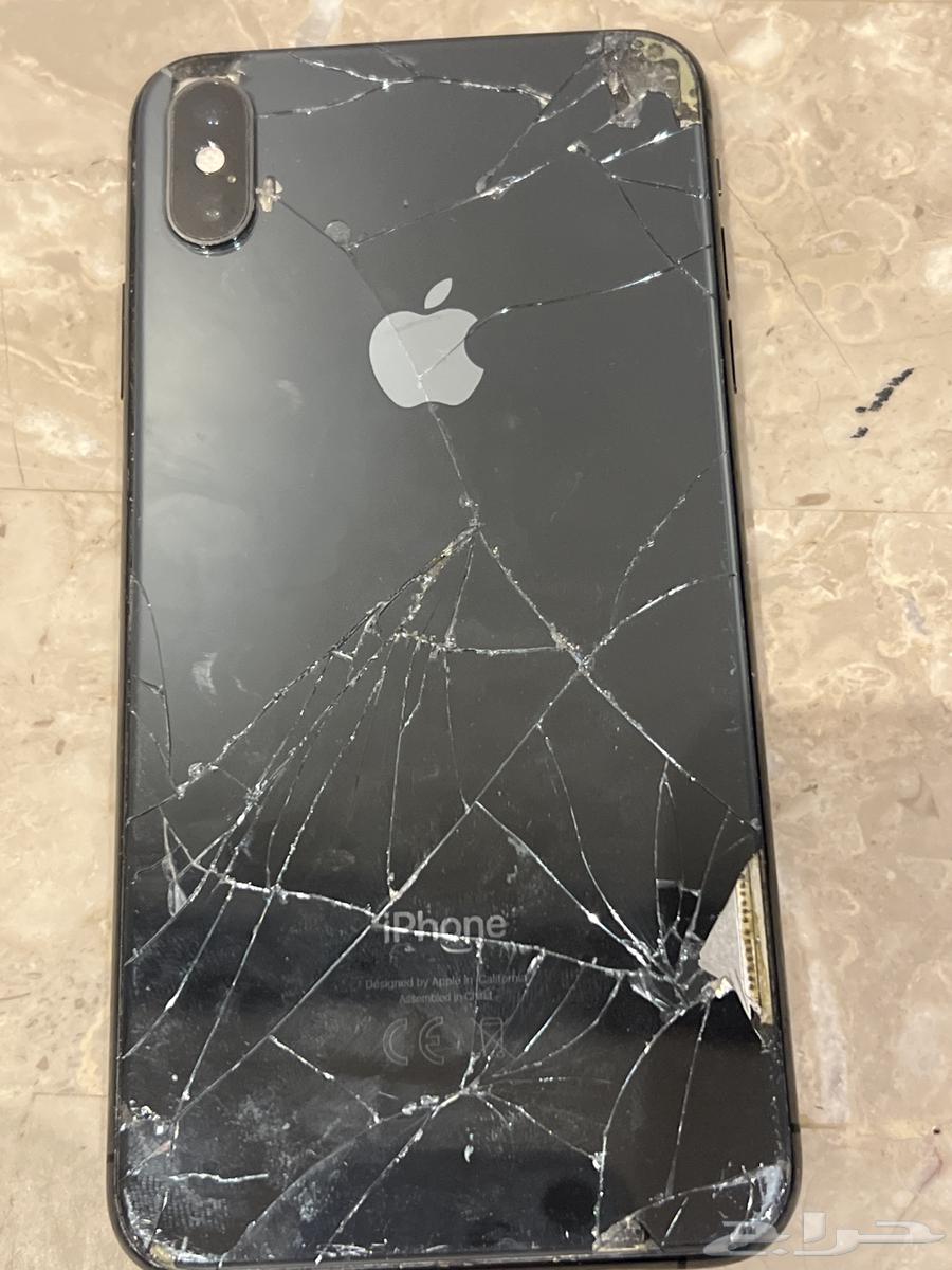 iPhone XS Max locked with iCloud64490482217858110