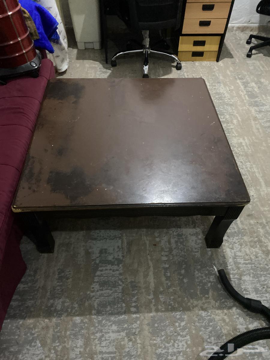 طاولة خشب مستعملة للبيع64493691526145111