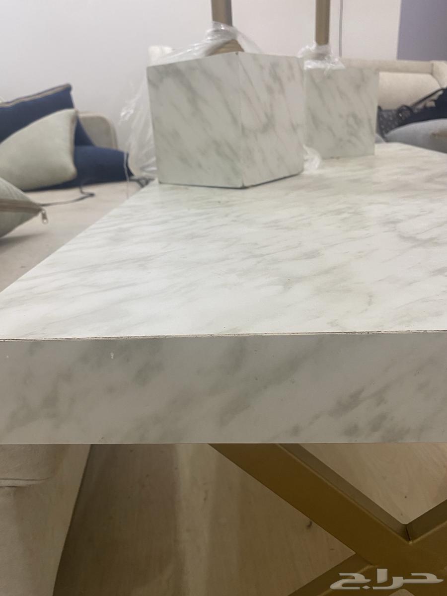 للبيع طاوله64492243865474113