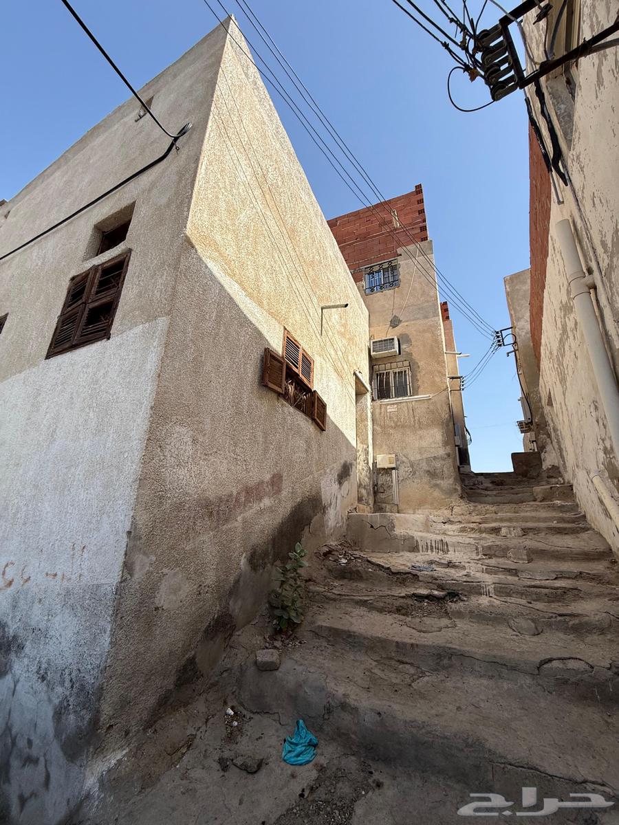 Two-story building in Jabal Al-Sudan overlooking the Haram64143377554945113