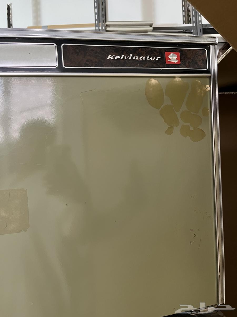 ثلاجة عطلانة للبيع64489861721089111