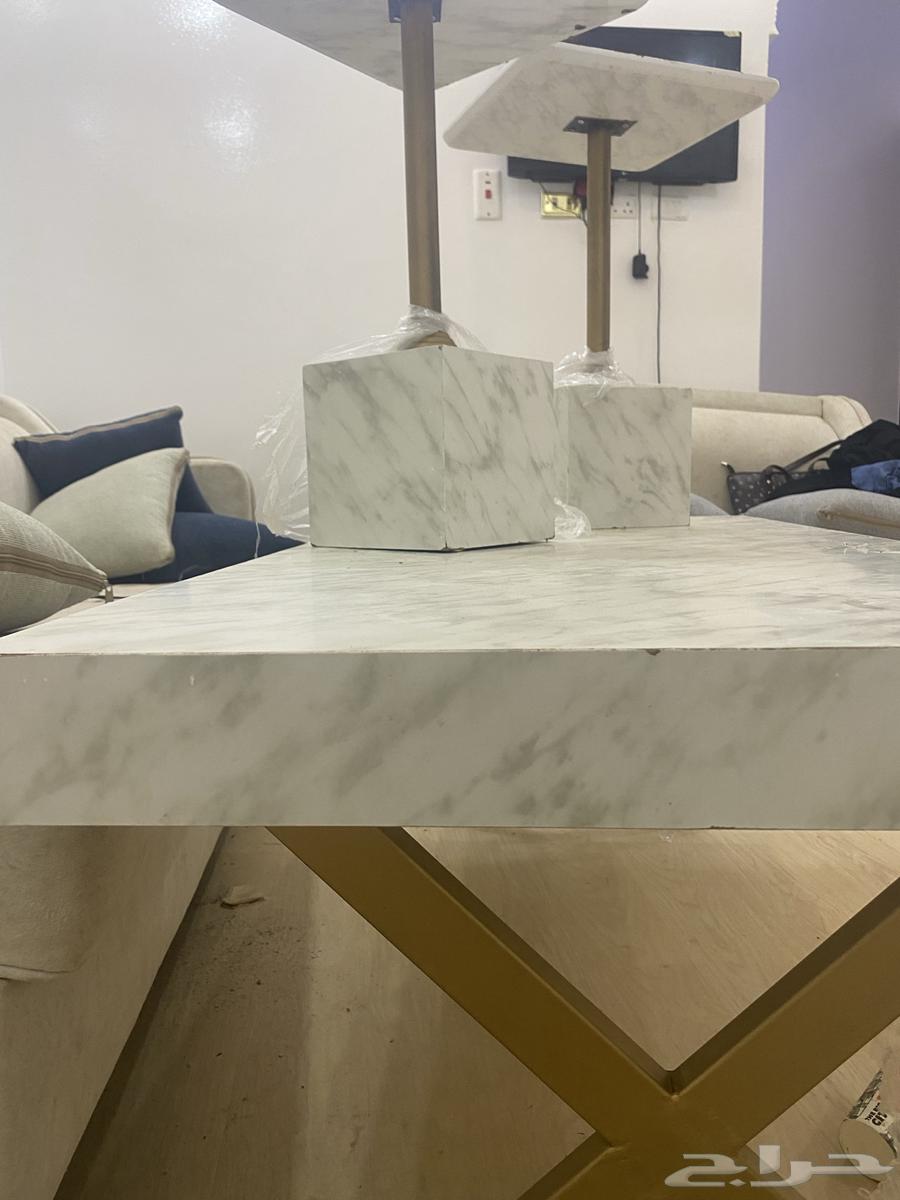 للبيع طاوله64492243865474111