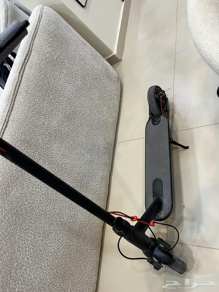 سكوتر للبيع شاومي الي يبغاه ترا سعره 35064490220972931110