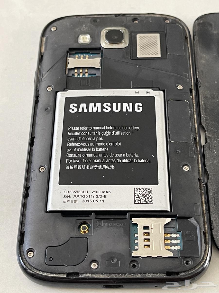 Galaxy S3 works perfectly without any issues, minor external damage64488588337025111