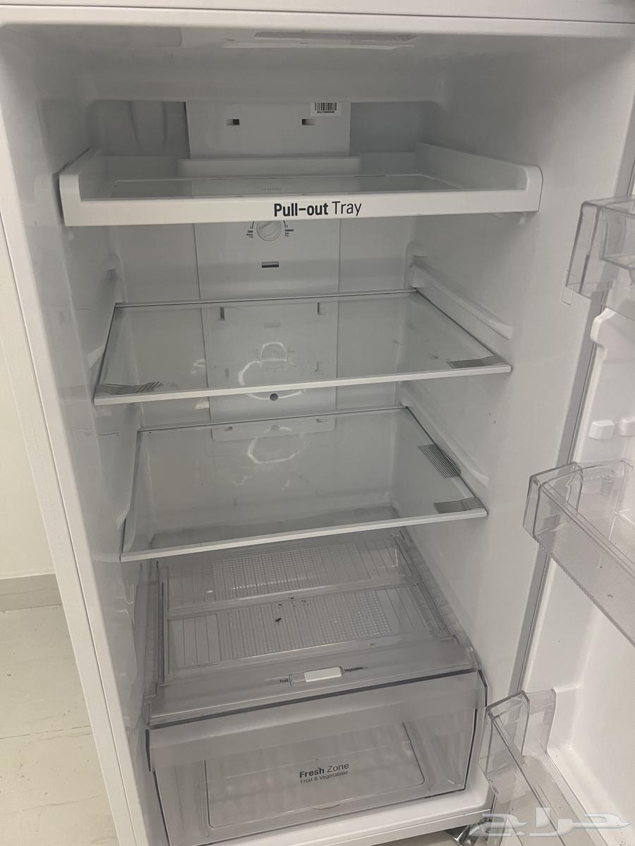 ثلاجه استخدام نظيف سبب البيع الحاجه لثلاجه اكبر64489198082434112