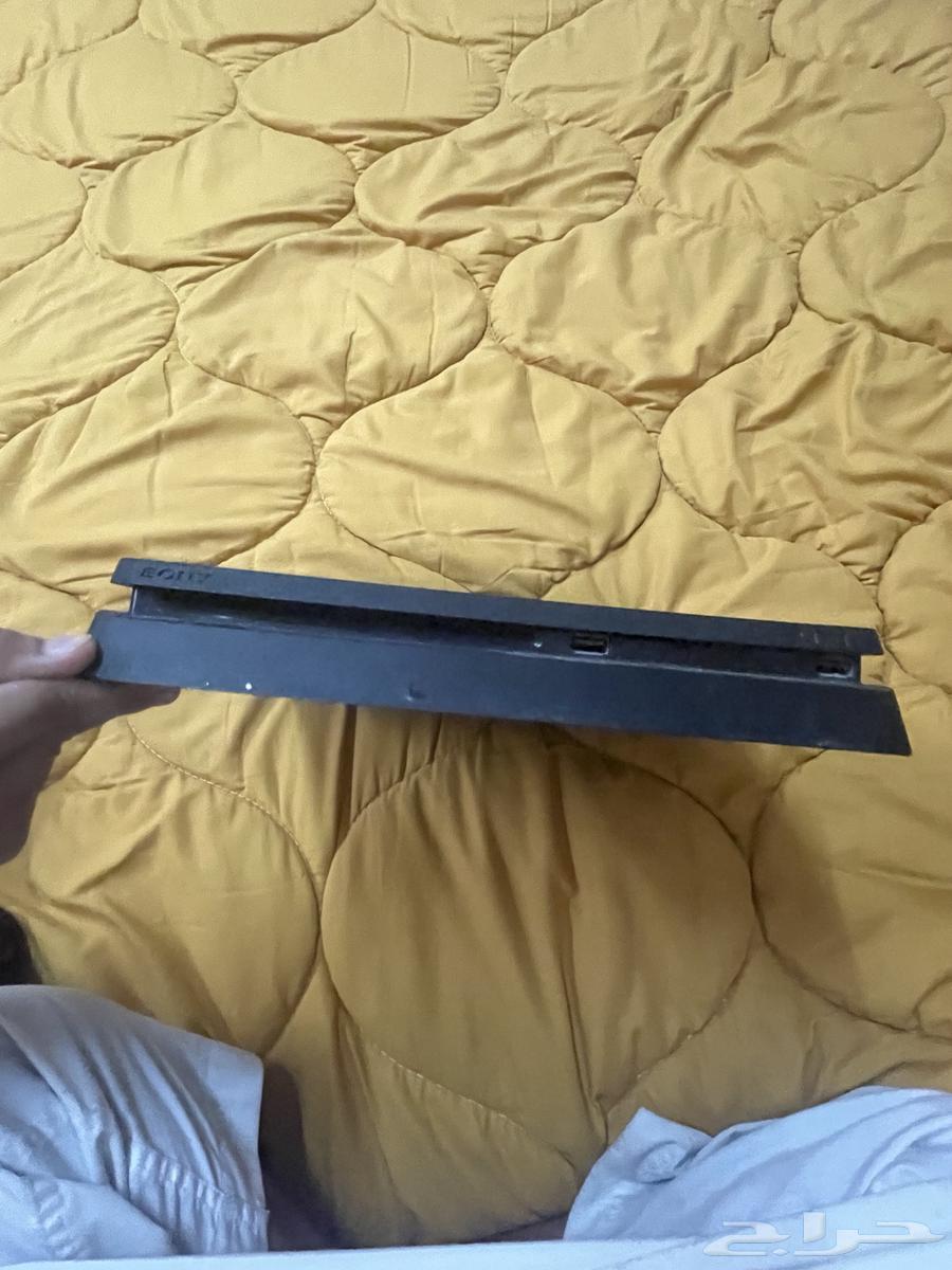 سوني فور سليم ميشتكي من شي للبيع64493029401985113