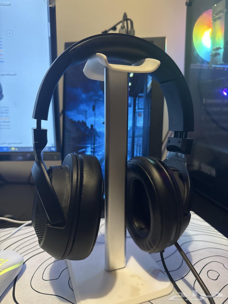 سماعه ريزر استخدام شهرين نظيفه مافيها شي على السوم64492528017921111