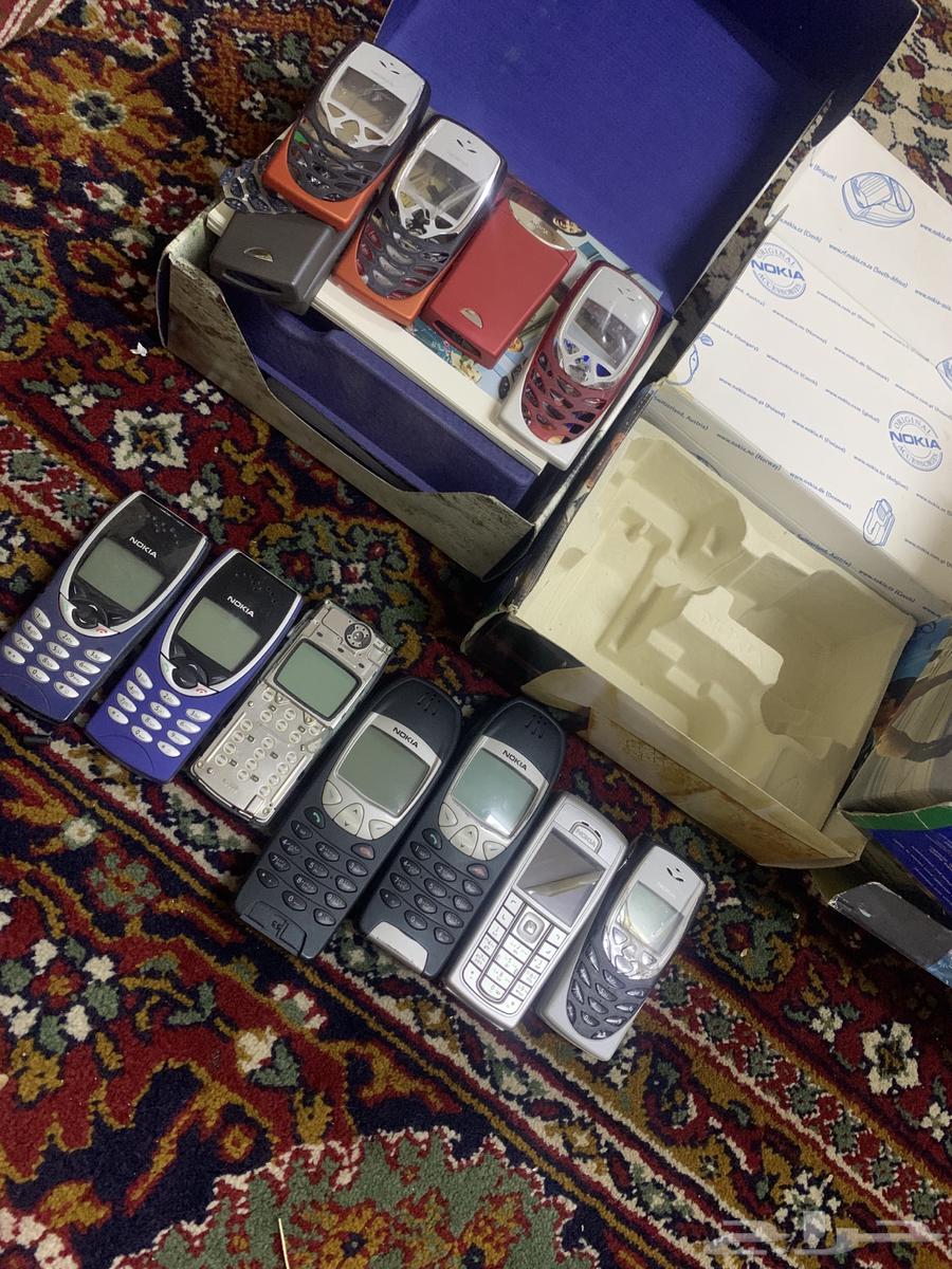 مجموعة جوالات نوكيا قديمه64487104747906111