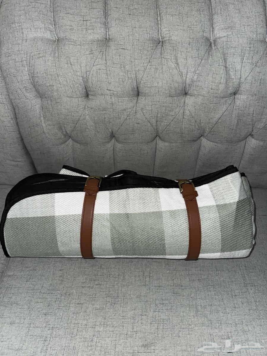 سجادة نزهات مقاومة للماء64486565644673110