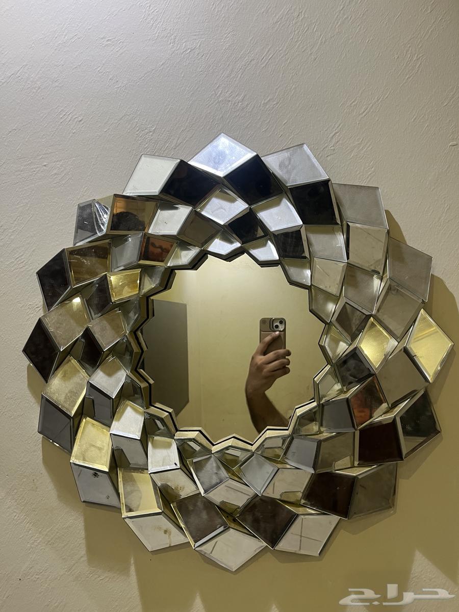 اثاث متنوع للبيع المستعجل بسعر مغري64491129874561110