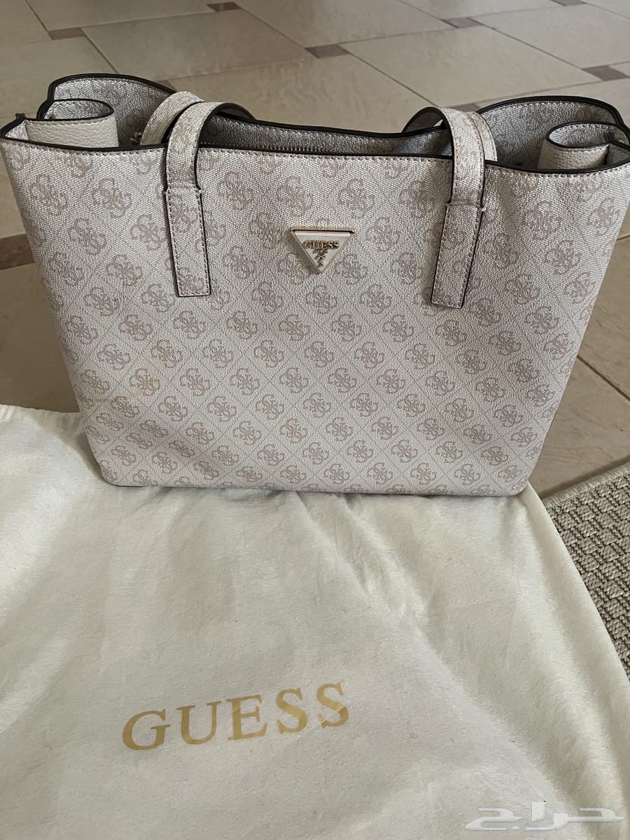 Guess bag used for one month64489044904963110