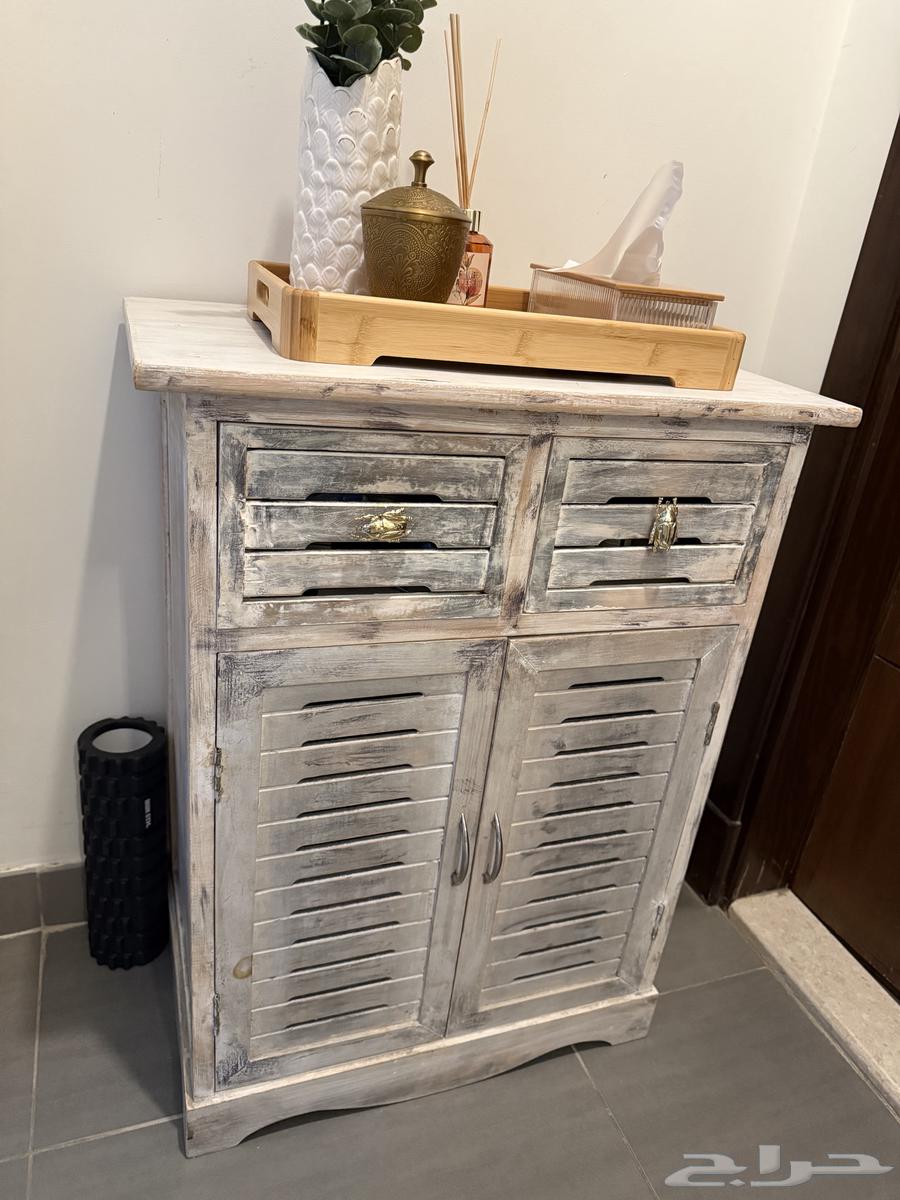 سجادة  دولاب  مرايا   مقعد64487952041602112