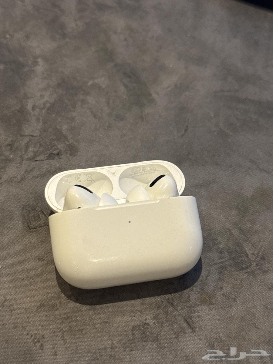 ايربودز برو 164494263767425110