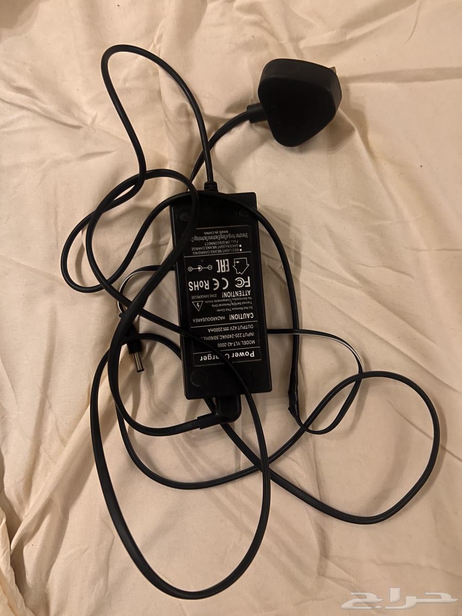 شاحن اصلي جديد64493151057410110