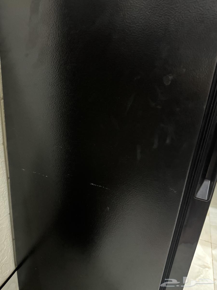 ثلاجة صغيرة للبيع64493739023234112