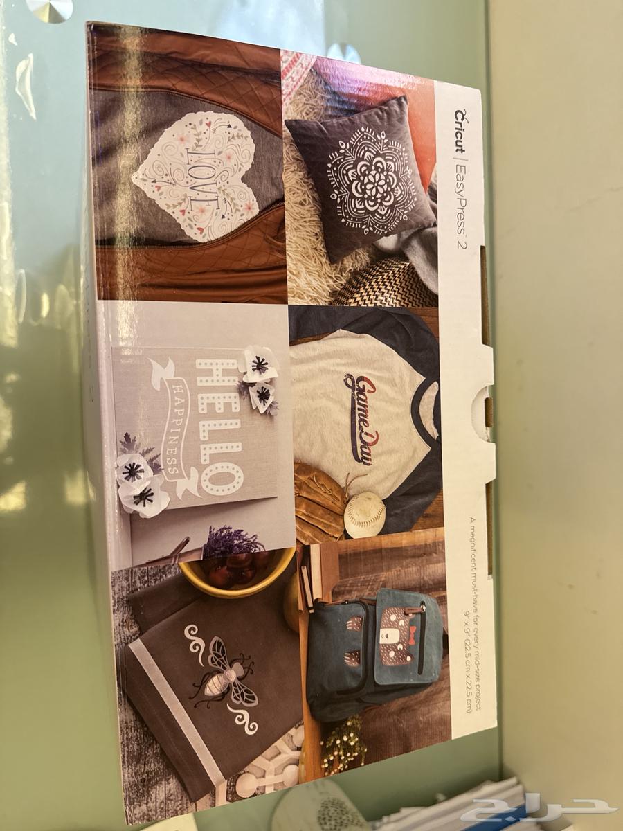 مكبس حراري للبيع Cricut EasyPress 2 مع الmat الاصلي64491347237763112