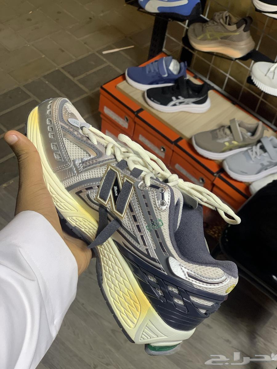 شوزات نيو بالانس واسيكس64493691517185111
