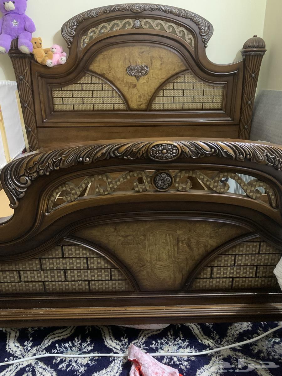 wardrobe  bed with mattress  mirror Unit64492420691202110