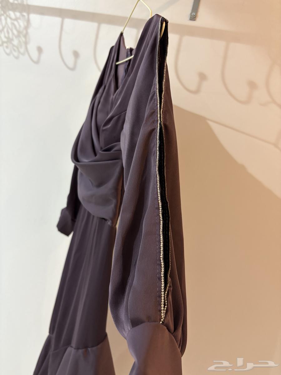 فستان سهرة بنفسجي غامق مقاس سمول نظيف للبيع.64486385376385111