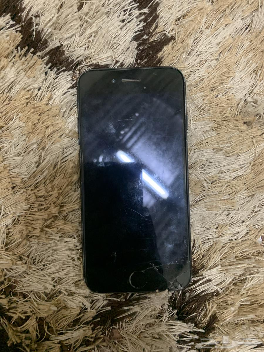 جوال 7 فيه كسر شويه و الجوال نظيف مفيه شي ولا دخل اصينه64488132009857111