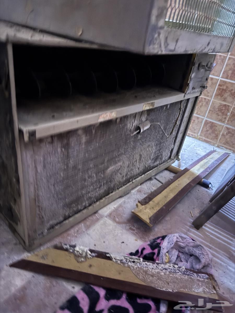 Two refrigerators64492907598337110