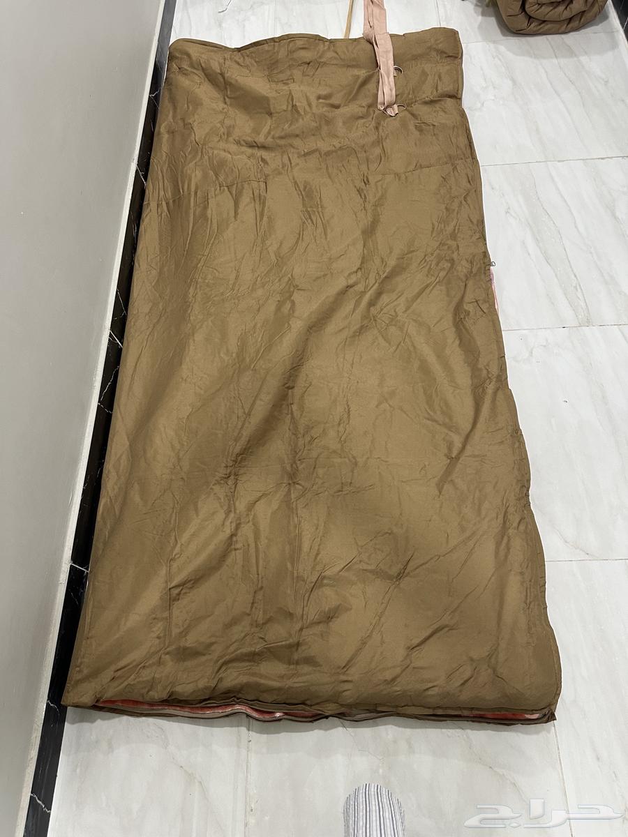 للبيع سليب باق(فراش نوم) نظيف .. للبر64503254220290113