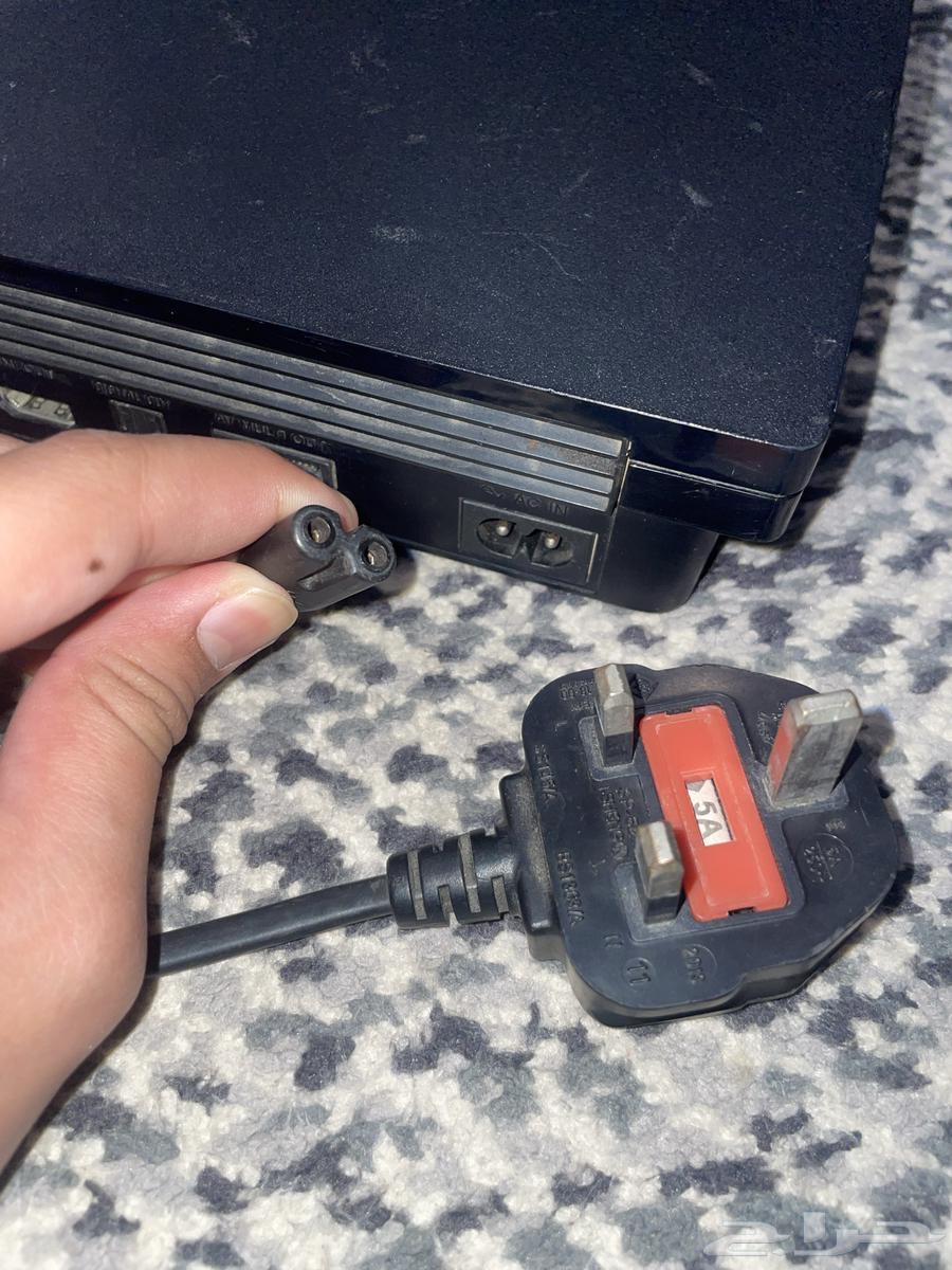 بلايستيشن 3 سليم مهكر و يد تحكم وشاحن أصلي و جاهز64486785473283114