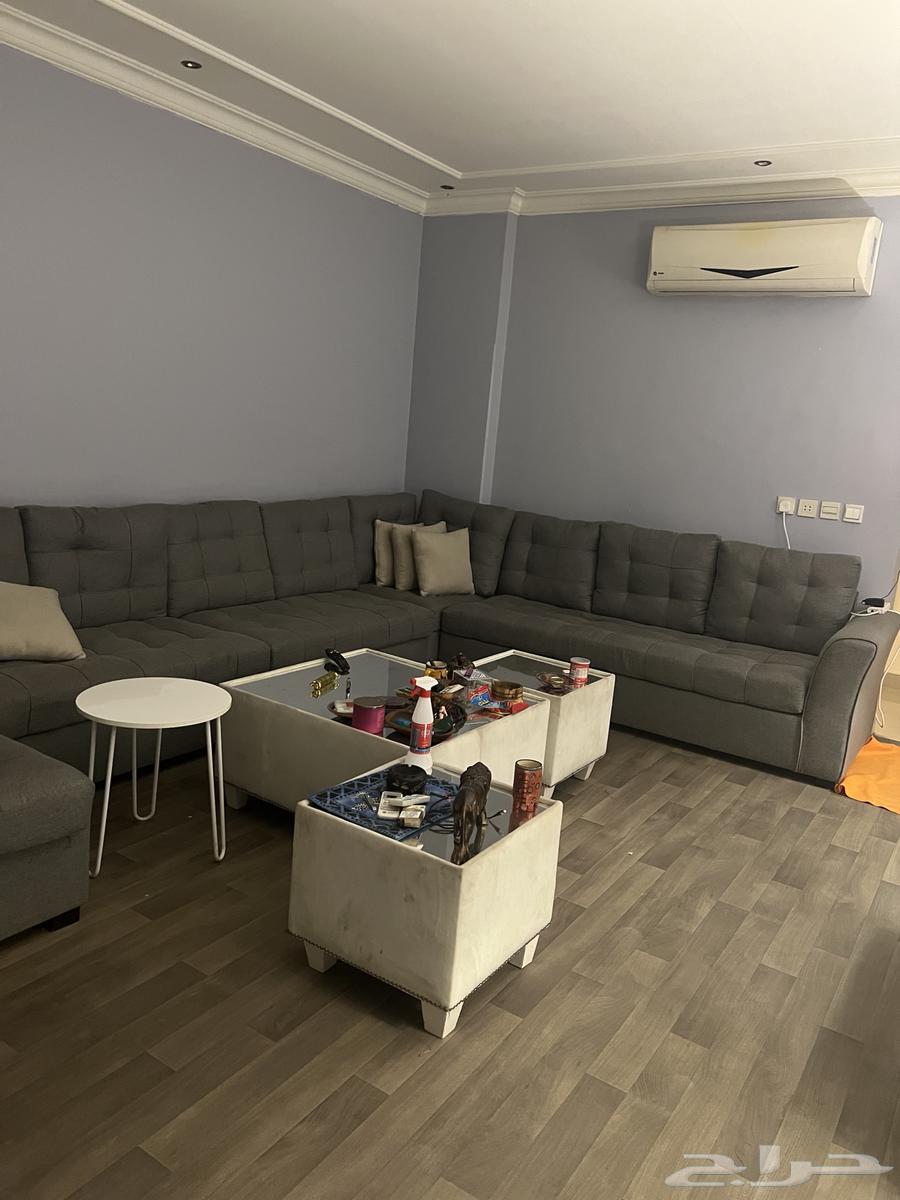 اثاث شبه جديد تلفزيون و كنب صاله و سريرين للبيع64490413271682111