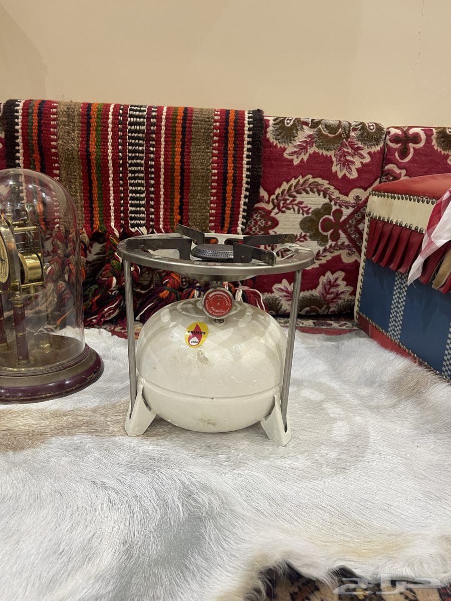 دبه ثلاث ارجل براسها64487622681346110