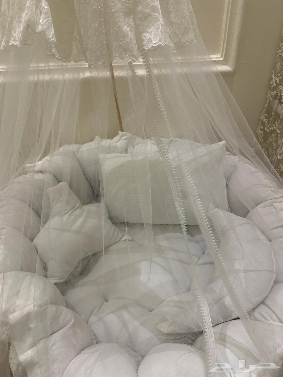 Reception bed64492717780993112