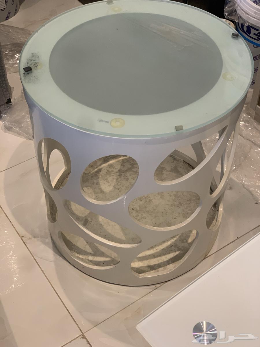 3 service tables64492663357186112