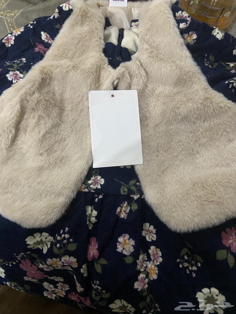 شوزات جديده ع 15 ريال الحبه وعبايات ع 2564554244891010110