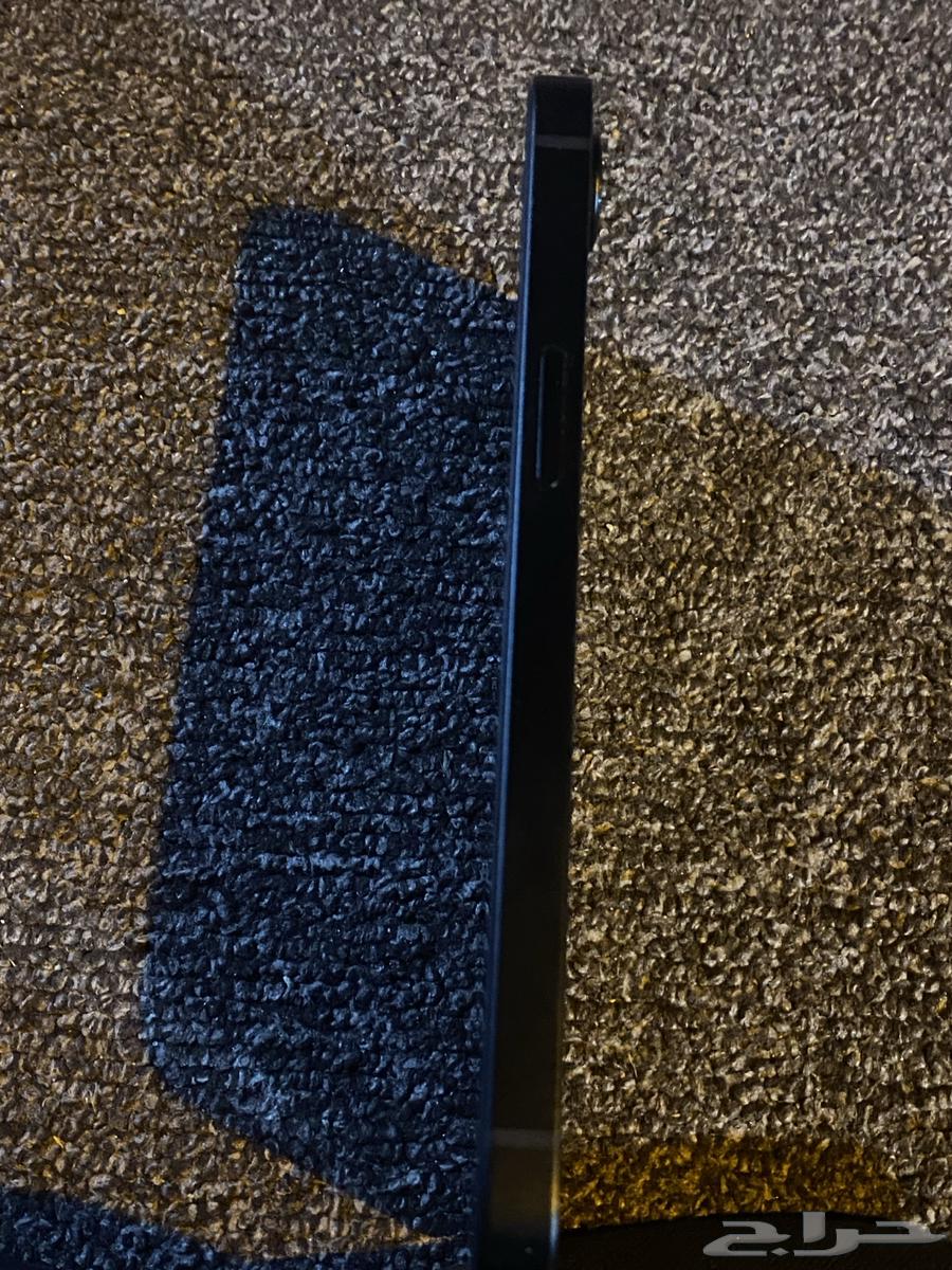 iPhone E1664493083672195113