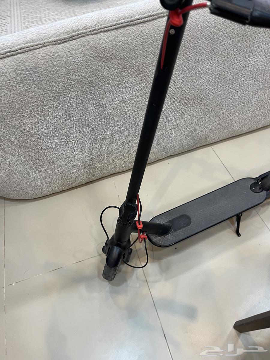 سكوتر للبيع شاومي الي يبغاه ترا سعره 35064490220972931114