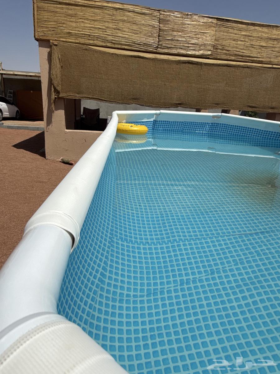 For sale swimming pool 3 x 4 with depth of approximately 16064489378238082111